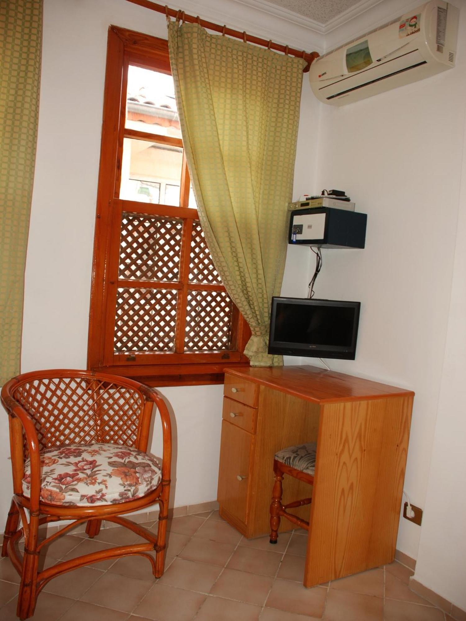 Frankfurt Hotel Antalya Ruang foto